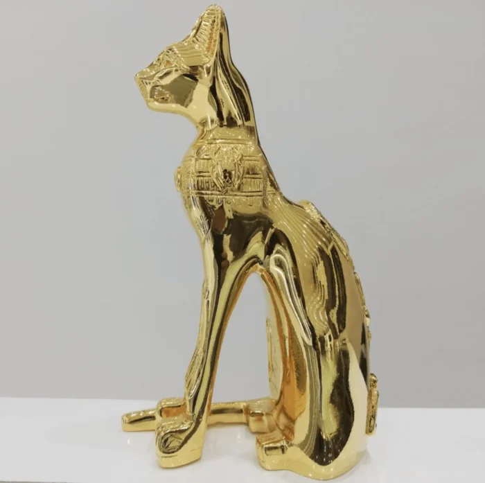 24K gold Egyptian cat (Bastet) ornament by Leronza