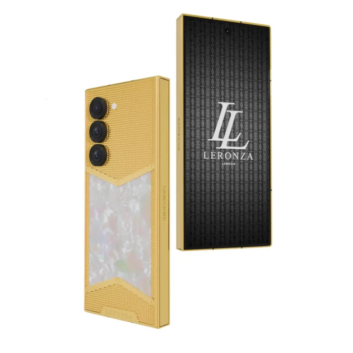 24K Gold Samsung Galaxy Fold6 Pearl