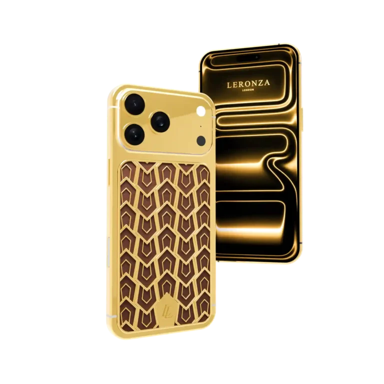 Monarque 18K gold lattice iPhone 17 Pro over brown leather