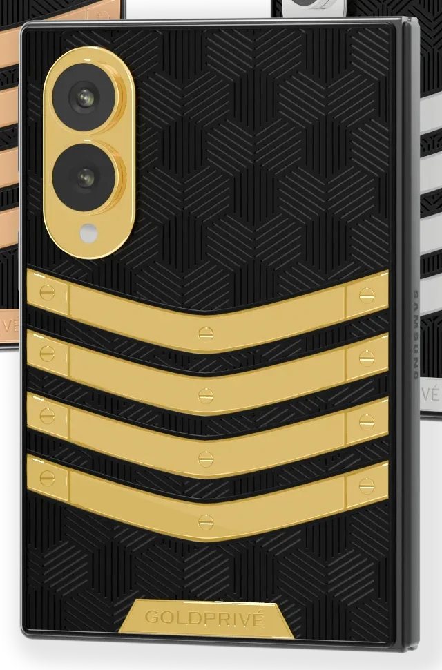 Nucleus 3.0 Gold Galaxy Z Fold8 close-up of four 24K Gold chevrons over the dark hexagon texture