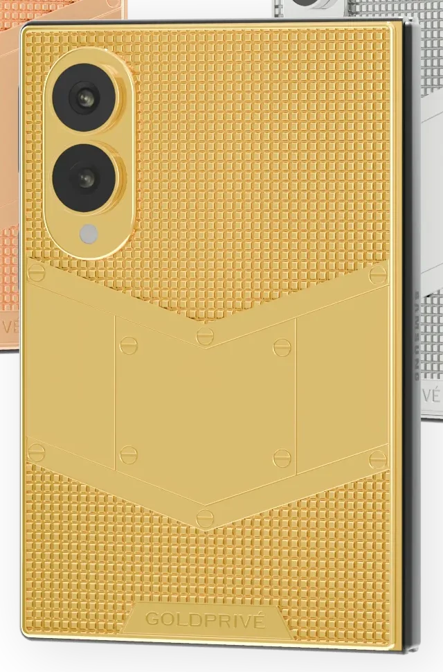 Pyramid Gold Galaxy Z Fold8 texture and screw-fixed chevron plate in close-up